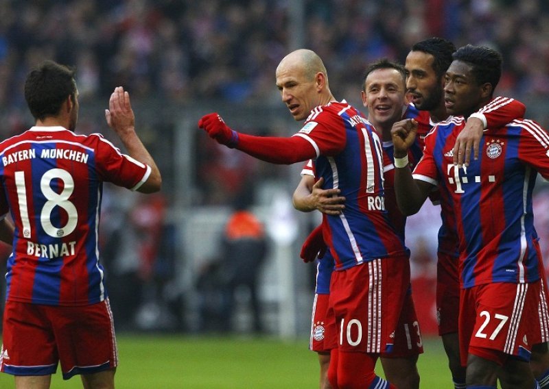 Olić i HSV doživjeli rekordan poraz od Bayerna