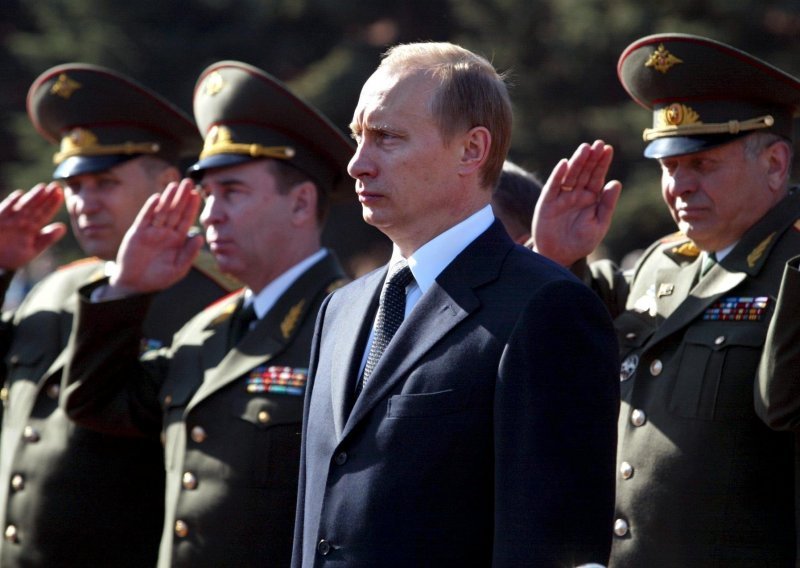 Rusi napreduju, a američki obavještajci tvrde: Putin će i dalje prijetiti NATO-u