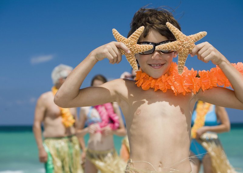 Kako sve zabaviti djecu dok nisu na plaži