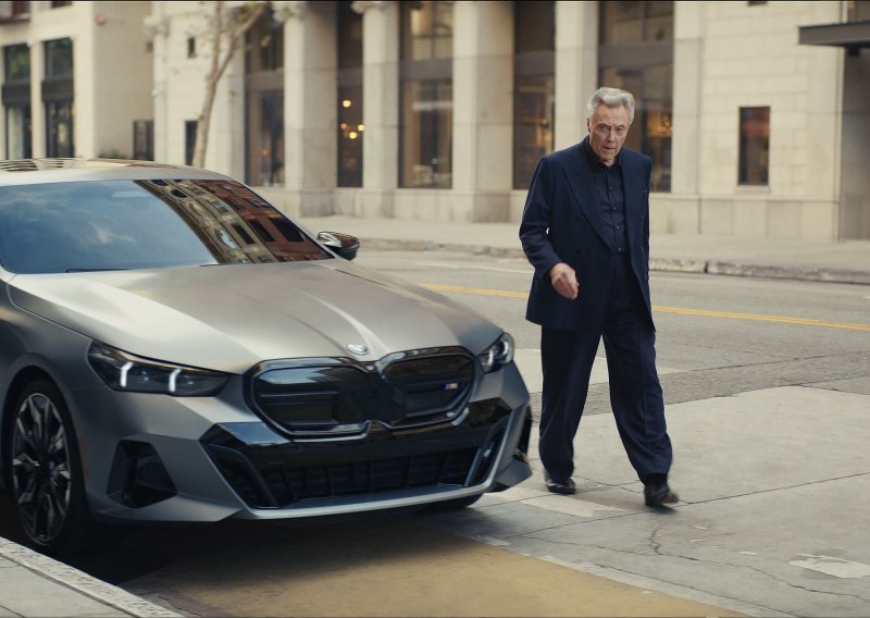 BMW se vraća reklamom na Super Bowl LVIII: Legendarni glumac u spotu 'Talkin’ Like Walken'