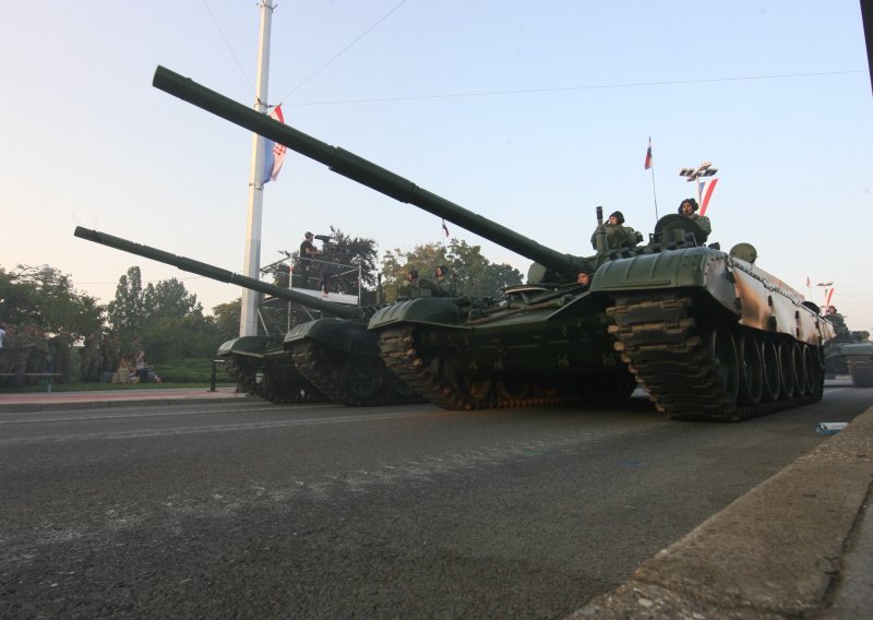 Đuro Đaković želi kupiti stotinu tenkova iz Kuvajta i prodati ih na tržištu