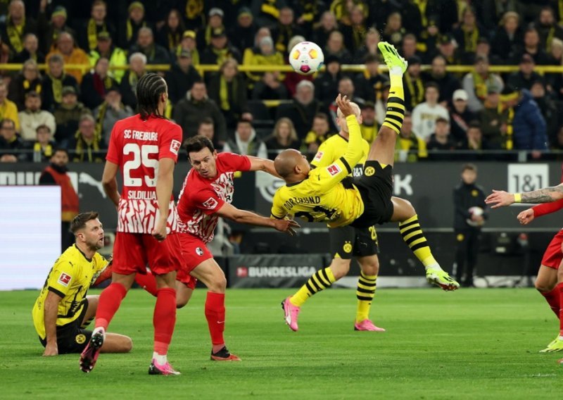 Borussija Dortmund već sedam utakmica ne zna za poraz, 'žuto-crni' sve bliže vrhu