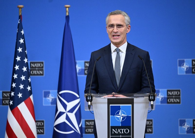 Šef NATO-a Europljanima: 'Povećajte proizvodnju oružja'