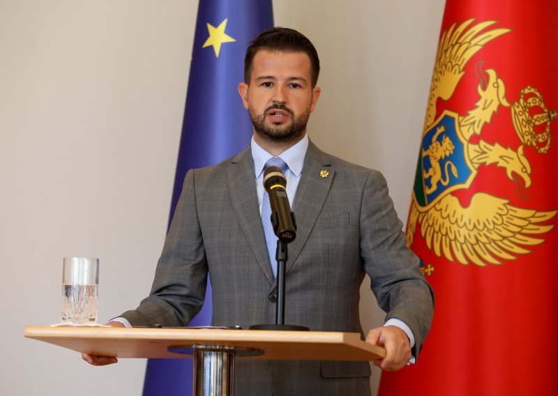Crnogorski predsjednik podnio ostavku na sve dužnosti u stranci PES