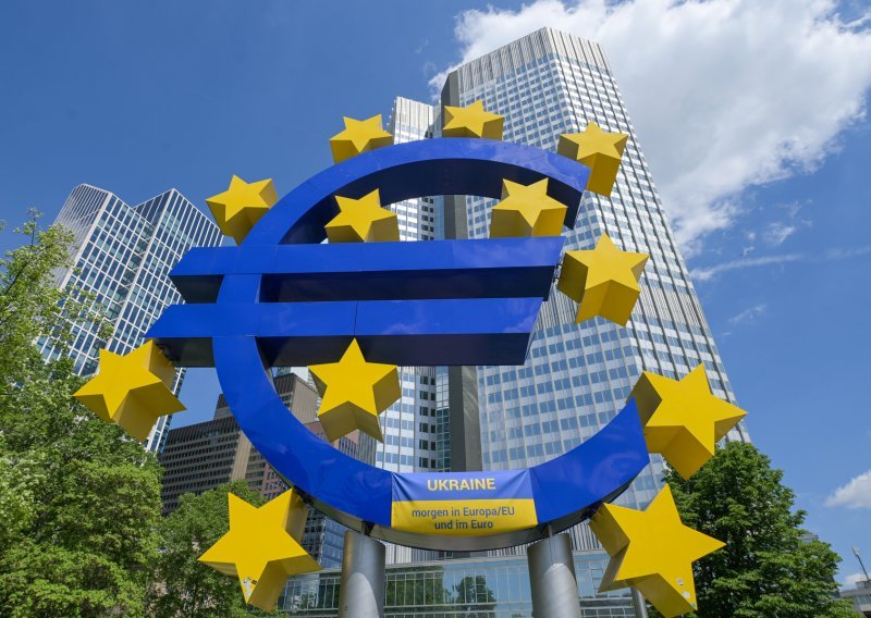 Europa balansira na rubu recesije: Kamatne stope smanjuju se sredinom godine?