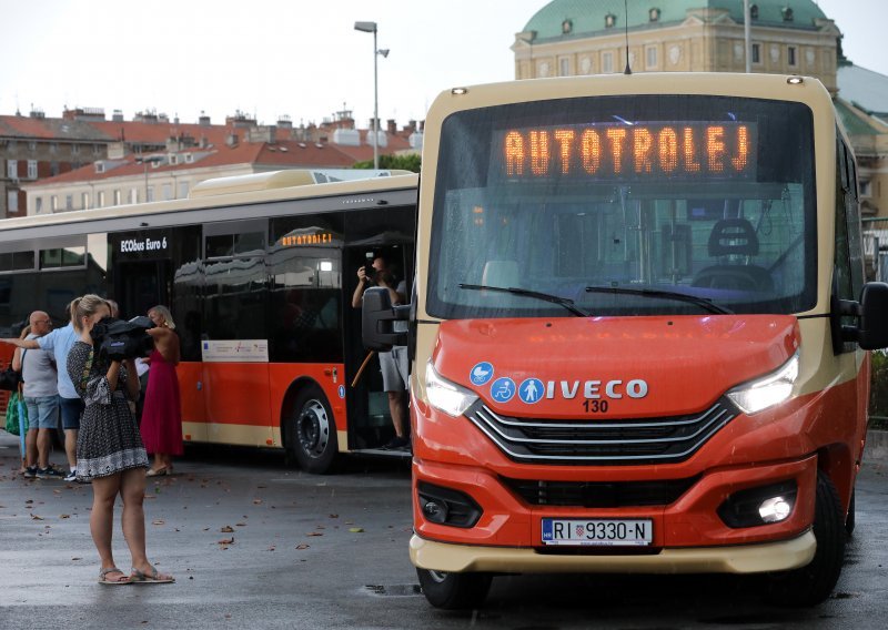 Problemi u Rijeci: Autotrolej zbog nedostatka vozača smanjuje broj vožnji