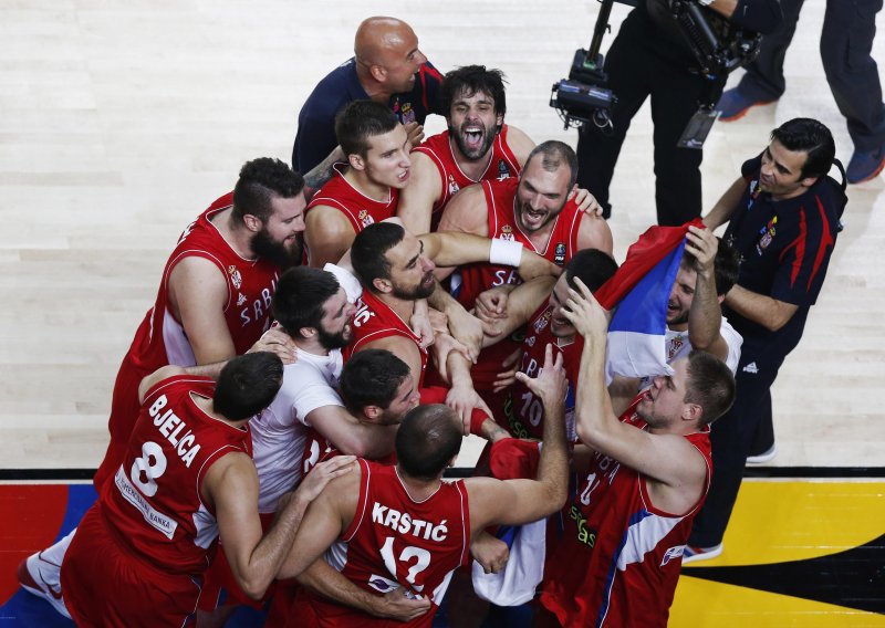 Ovom pjesmom se srpski košarkaši motiviraju za SAD