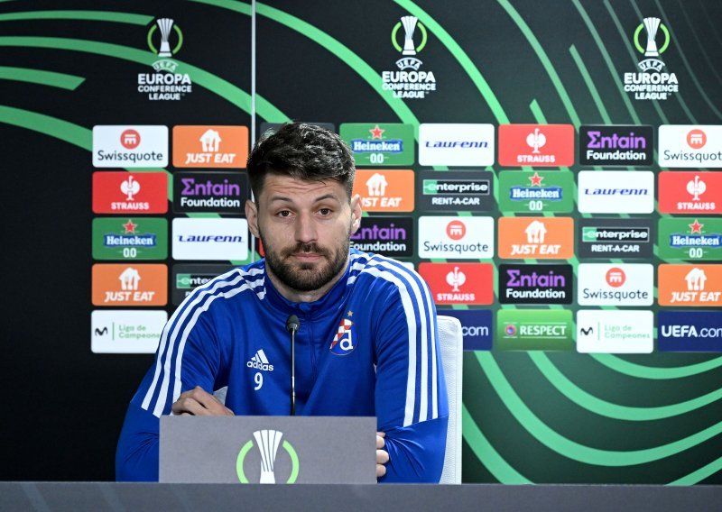 Petković se nije suzdržao, poručio legendi hrvatskog nogometa da je klaun
