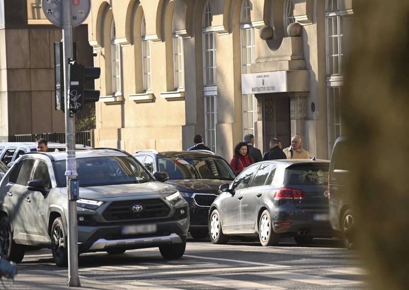 Policija upala u Ministarstvo kulture, oglasili se i europski tužitelji