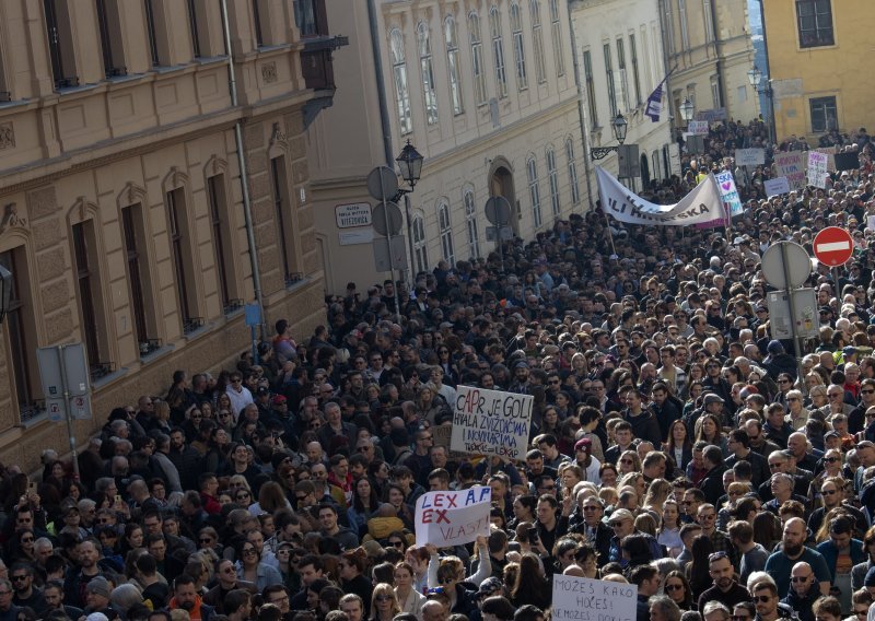 HDZ o prosvjedu: Nije se popunio ni ograđeni prostor na Markovu trgu