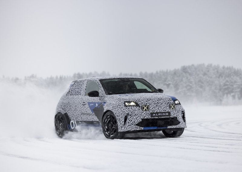 Alpine pokazao novi A290 u maskirnim bojama: Novi električni 'hot hatch' na testiranjima na arktičkom krugu