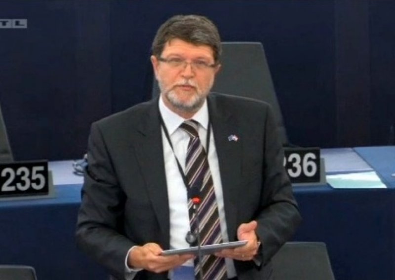 Picula kritizirao Barrosa: Vi ste tu među odgovornijima!