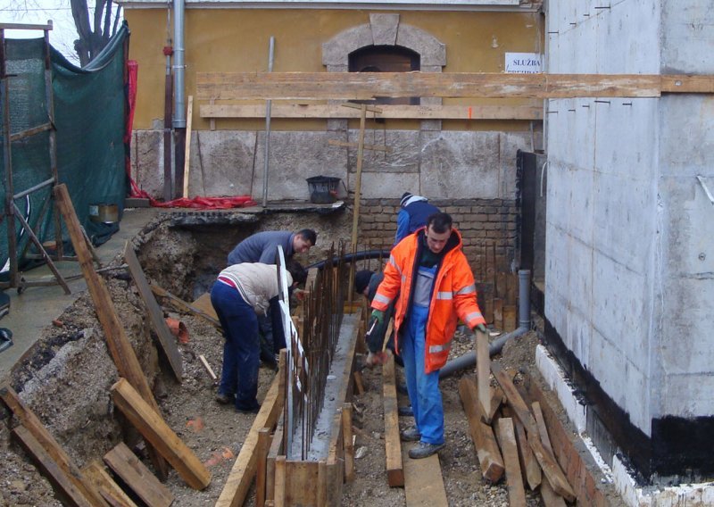 Olakšava se energetska obnova zgrada i ugradnja dizala; nove obaveze suvlasnicima