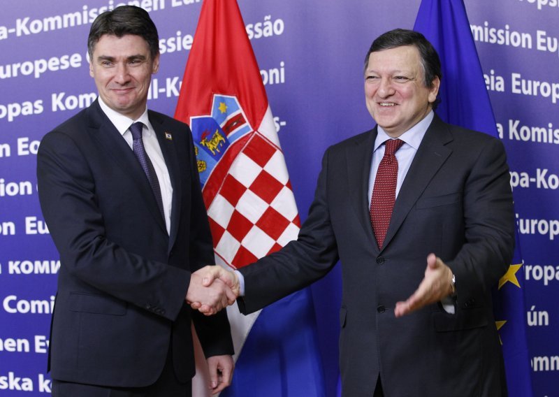 Milanović u Bruxellesu s Van Rompuyem i Barrosom