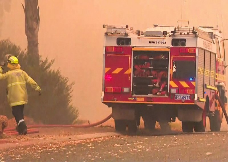 Na jugu Australije bukte požari, tisuće ljudi pozvane na evakuaciju