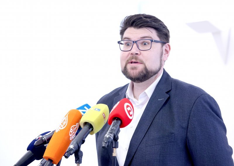 Grbin: 'HDZ stranka koja živi i brani korupciju'