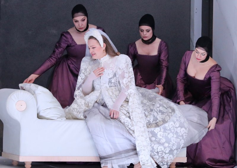 U splitskom HNK-u premijerno izvedena opera 'Capuleti i Montecchi'