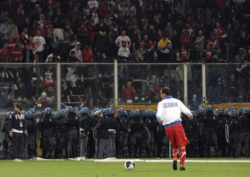 Srbima petogodišnja zabrana dolaska na stadione