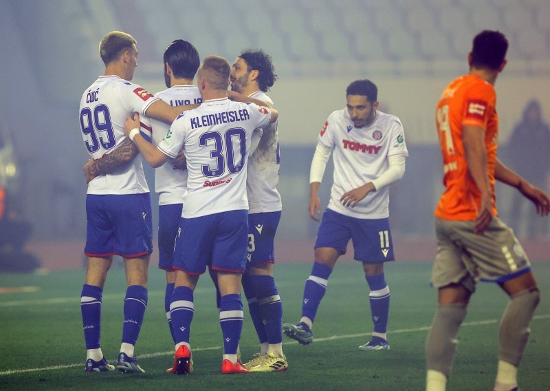 Hajduk nije dopustio novi šok protiv Varaždina; 'petarda' za polufinale
