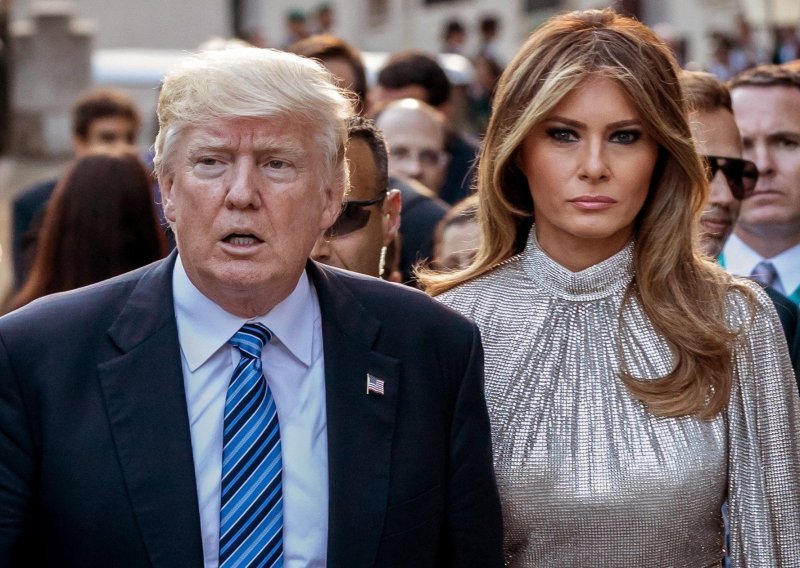 Bijesna Melania željela je javno poniziti Trumpa nakon njegovog skandala sa Stormy Daniels