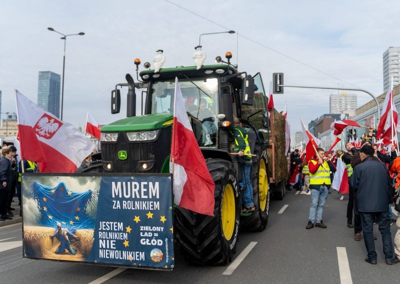 Deblokada europskog novca: Poljskoj otvoren put za povlačenje 137 milijardi eura