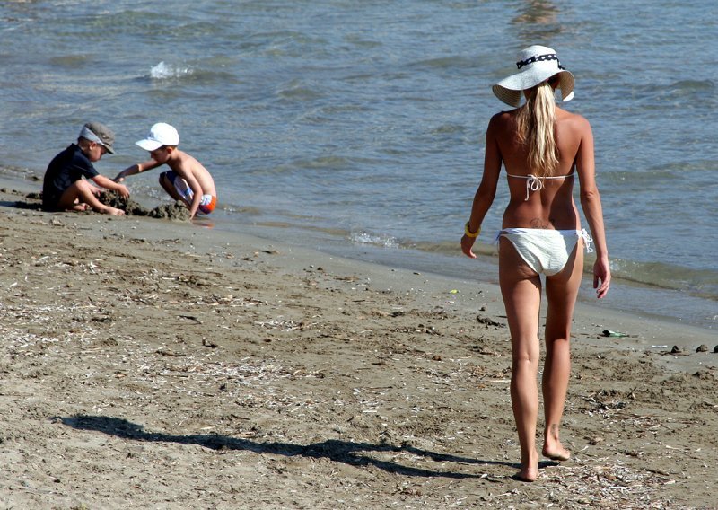 Plaže posjećene kao da je ljeto