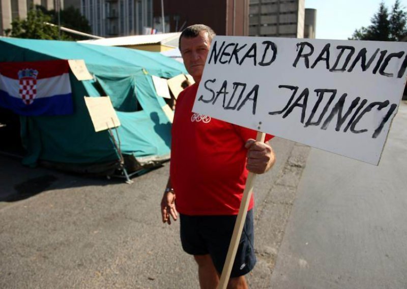 Čobanković obećao pomoći očajnim radnicima Đakovštine