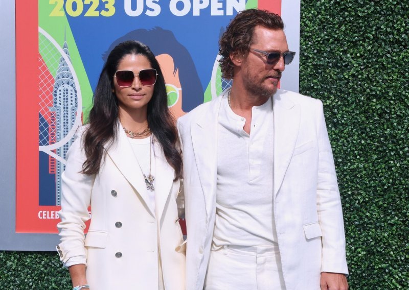 Camila Alves otkrila zašto su ona i McConaughey napustili Los Angeles i preselili u Teksas