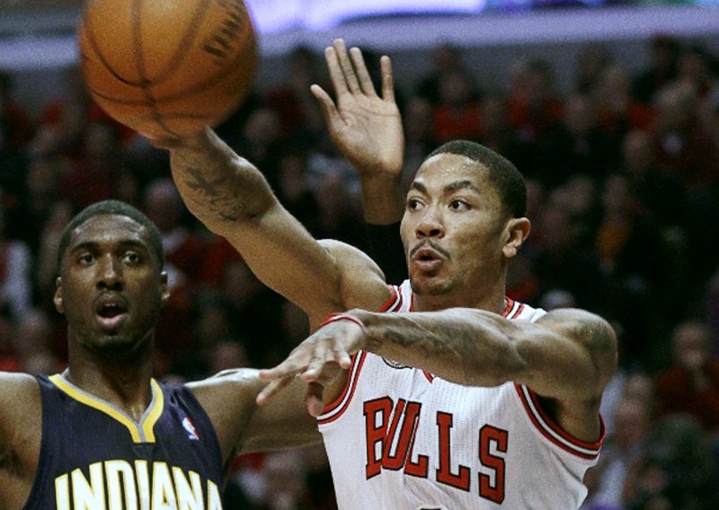 Trojka Miamija i Derrick Rose dominirali