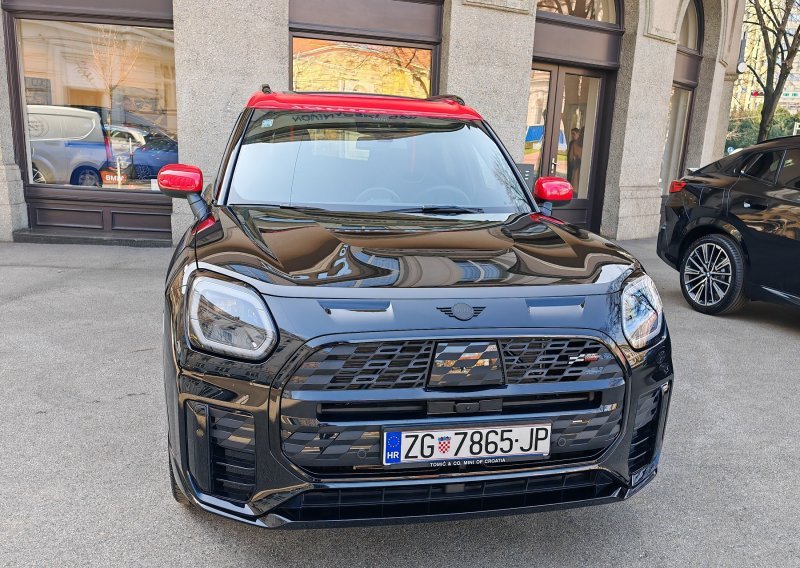 Novi Mini Countryman je stigao: Treća generacija modela s novim vanjskim dizajnom i širokim izborom motora