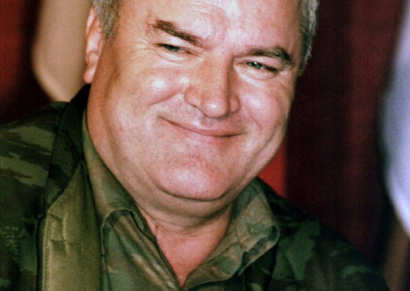 Mladić: 'Ko je ubijao, nek odgovara, ja nisam'