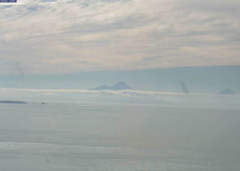 Vulkan na Aljasci pred erupcijom