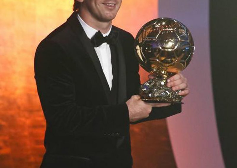 Fifa objavila popis 23 kandidata za Zlatnu loptu 2011.