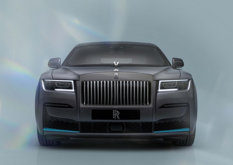 Rolls-Royce predstavio Ghost Prism: Model kojim britanska luskuzna marka slavi 120 godina postojanja