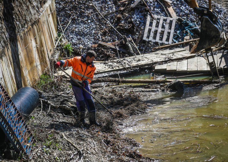 Ovako izgleda jezero kod dvorca Trakošćan