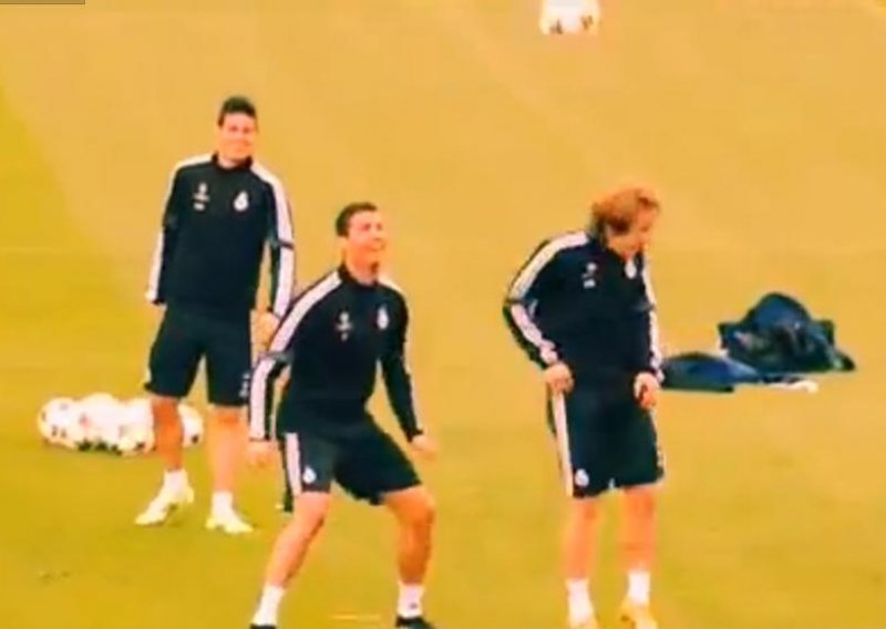 Luka Modrić i Ronaldo isprobali novi čudesni štos