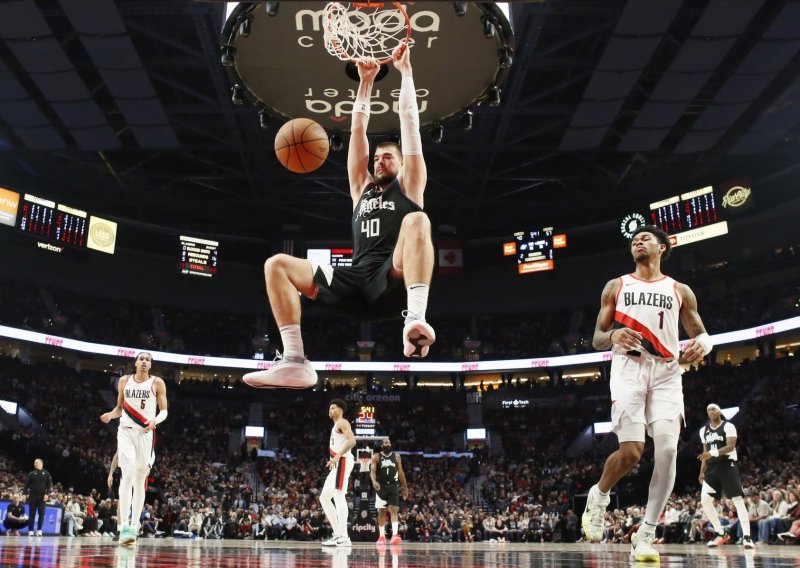 Ivica Zubac skroman u pobjedi Clippersa, Dario Šarić poraz Warriorsa gledao s klupe