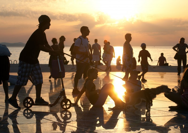 U prvih devet mjeseci 2012. prihodi od turizma veći za 3,9 posto