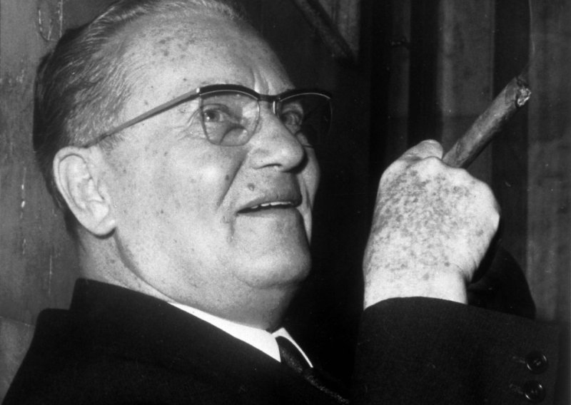 Liječnik koji je Titu isključio aparate: 'Pred smrt je pjevao na ruskom i sanjao Kineze'