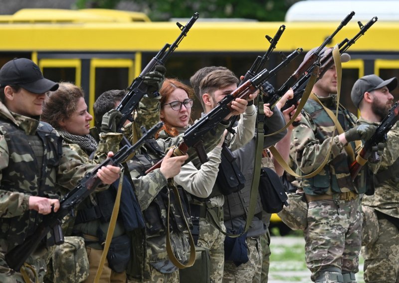 Kako Ukrajinci bježe od mobilizacije: 'Paranoja je, neki više ne izlaze iz kuća'