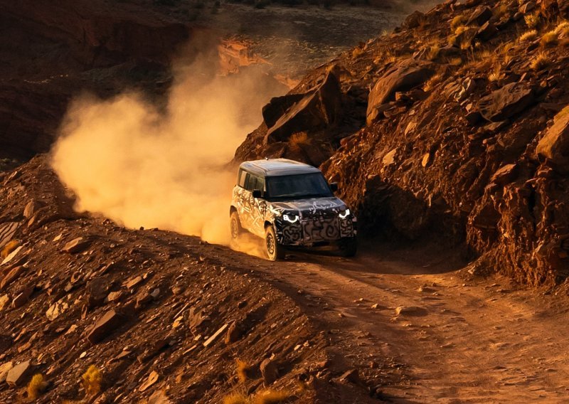 Land Rover najavio novi Defender OCTA: Kultni model s V8 Twin Turbo motorom