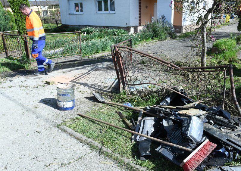 Tragedija u Sisku: Poginuo 18-godišnji vozač