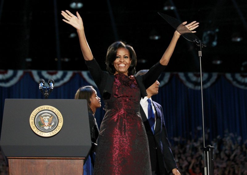 Kopija haljine Michelle Obama rasprodana u dva dana
