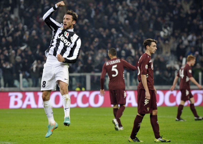 Juventus lako protiv Torina u gradskom derbiju