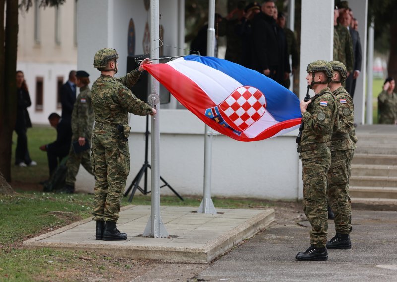 Zovu vas na vojnu vježbu? Evo tko vam daje plaću dok se spremate za rat