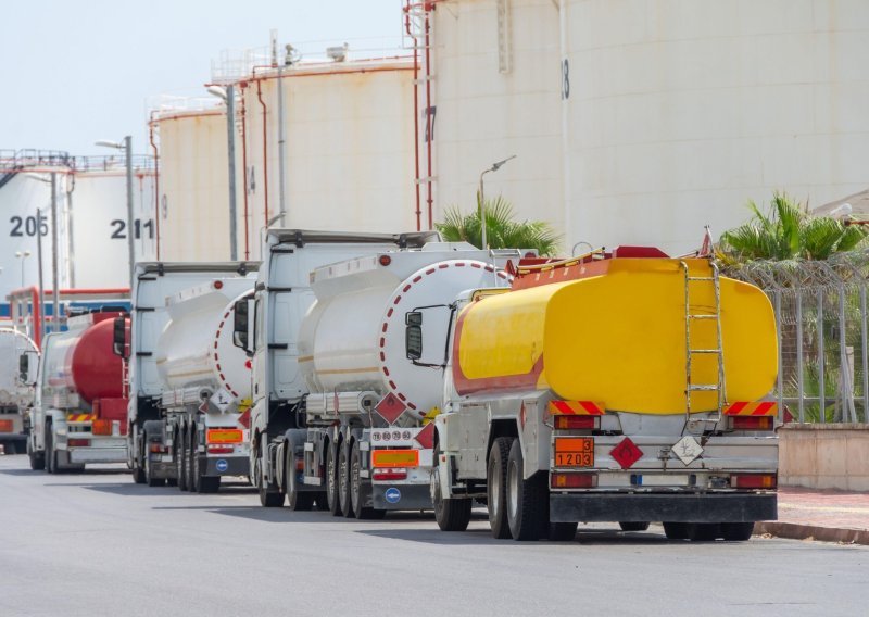 Procurile nove cijene goriva, evo koliko će koštati dizel i benzin