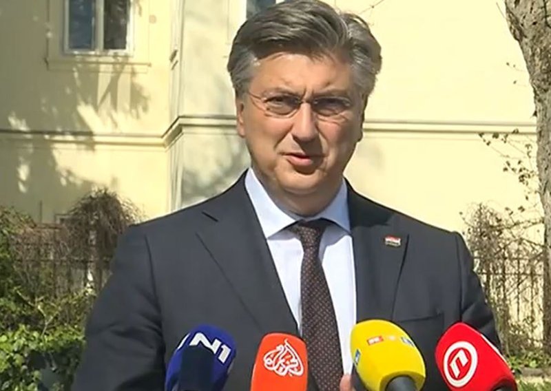 Plenković se obrušio na Možemo: Krajnji im je domet gledati tko što lajka