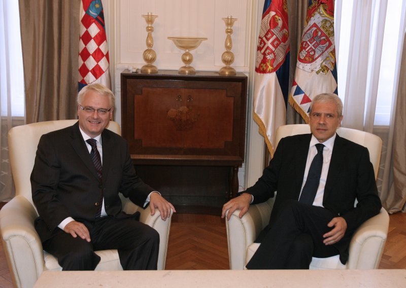 Josipović će utakmicu gledati s Borisom Tadićem