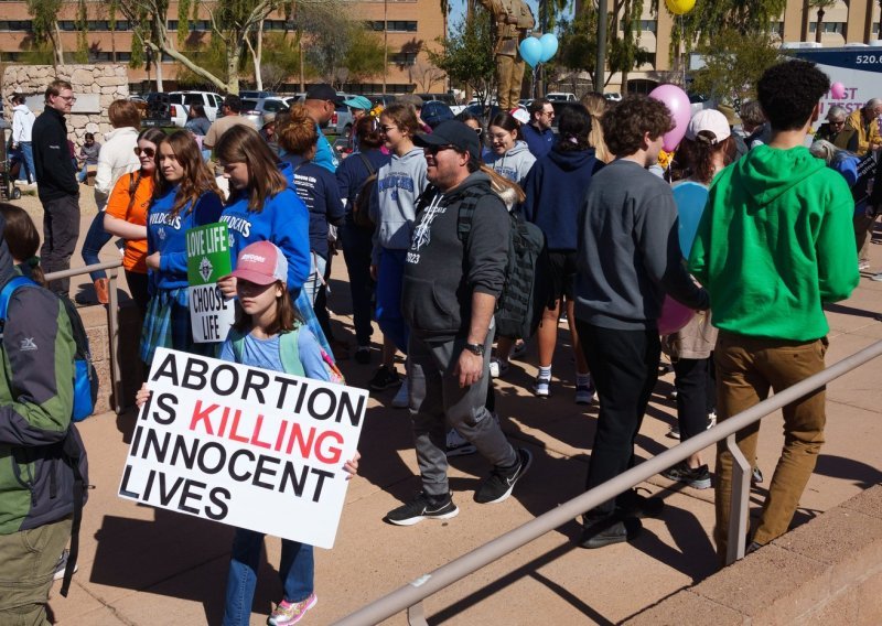 Najviši sud Arizone oživio zabranu pobačaja iz 19. stoljeća