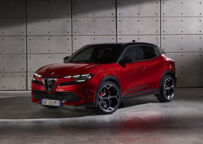 Alfa Romeo predstavio potpuno novi Milano: Prva električna Alfa ima i hibridnu verziju